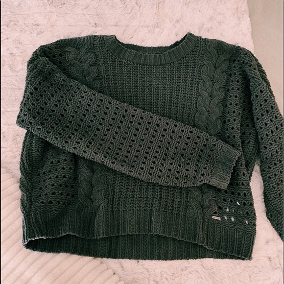 Hollister Sweaters - 2/$40 Cropped Knit Sweater